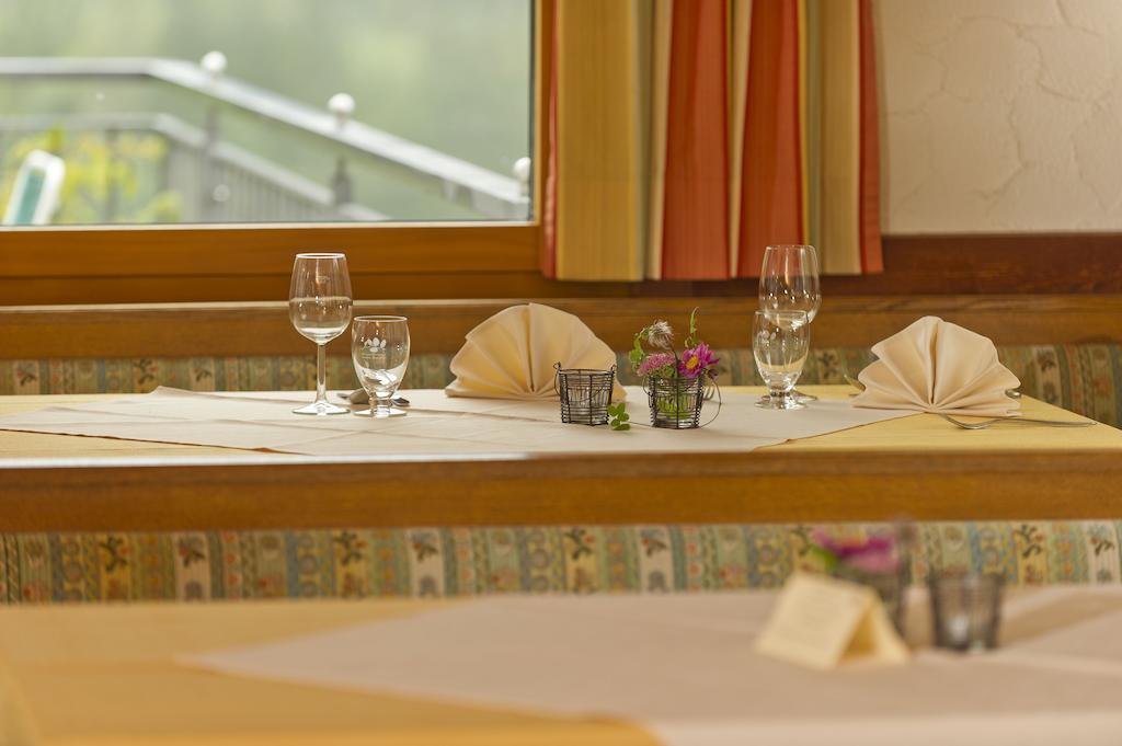 Cafe Pension Zum Jaeger Buchboden Exterior photo